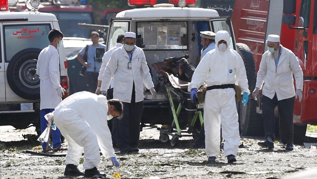 Bomber attacks foreign military convoy in Afghanistan