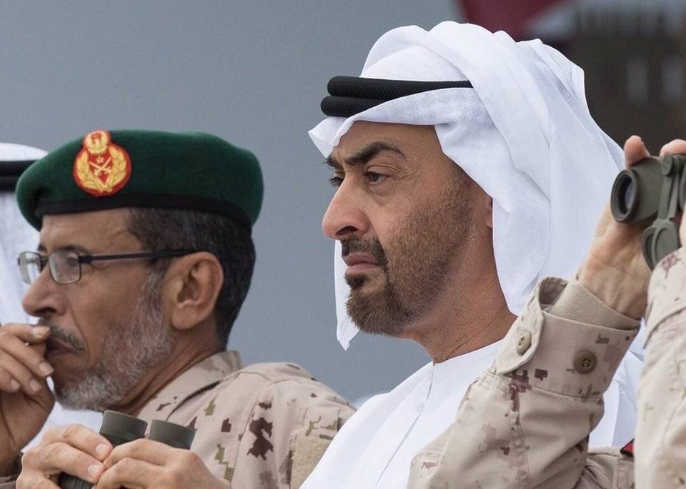 أمير سعودي يشتم حاكم أبو ظبي