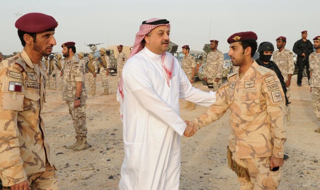العطية يعلن اجراء مناورات عسكرية مع القوات الأميركية والتركية وان بلاده ستواجه الحصار بالقانون الدولي