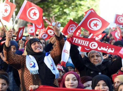البرلمان التونسي يقرّ قانوناً لمكافحة العنف ضد النساء