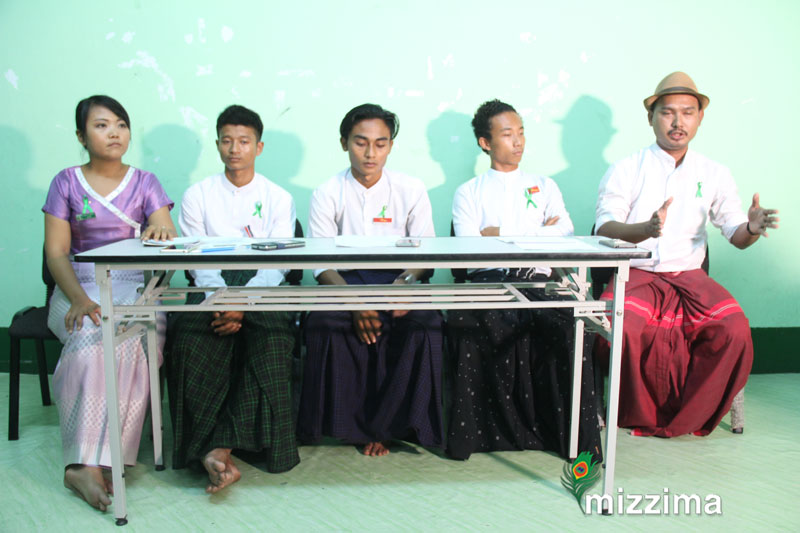 အေျခခံပညာေက်ာင္းမ်ားတြင္ ဆရာ၊ဆရာမမ်ား အျဖစ္ခန္႔ထားရန္ ပညာေရးဘြဲ႕ရမ်ားက ေတာင္းဆို