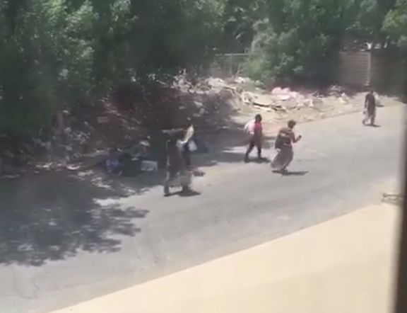تحذيرات من تهجير قسري لأهالي بلدة العوامية.. وناشطون يتحدثون عن “ضوء أخضر لقتل المدنيين”