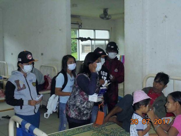 ေကာ့ေသာင္းတြင္ H1N1 ႀကိဳတင္ကာကြယ္ေရး Mask ႏွင့္ လက္ကမ္းစာမ်ား ေ၀ငွ