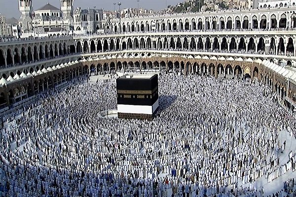 مساعد رئيس منظمة الحج والزيارة يعلن ايفاد اول مجموعة من الحجاج الايرانيين اليوم