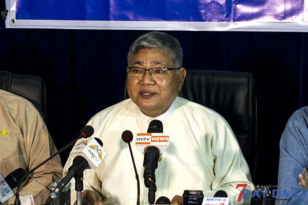 ‘ေ၀ဘာဂီကူးစက္ေဆး႐ုံႀကီးမွာ လူနာ ၄၃ ဦး ထားလို႔ရေအာင္ စီစဥ္ထားပါတယ္’’ ရန္ကုန္တုိင္းကုသေရးဦးစီးဌာနမွဴးေဒါက္တာသာထြန္းေက်ာ္ႏွင့္ ေတ