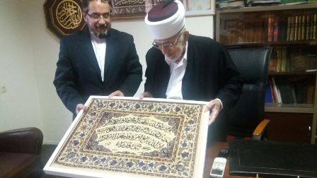 تکفیری دھشتگرد اسلام کا حقیقی چہرہ مسخ کر کے بدصورت دیکھا رہے ہیں: یونانی مفتی اعظم