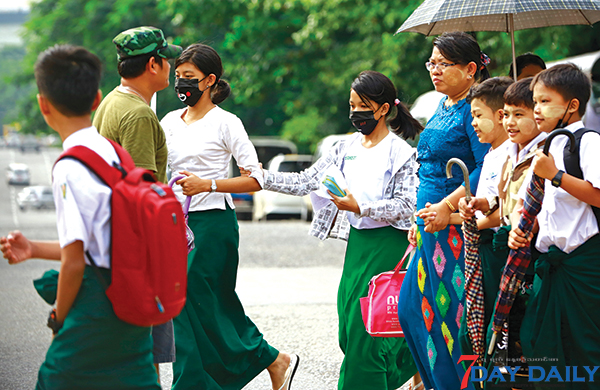 ရာသီတုပ္ေကြးေၾကာင့္ အေျခခံပညာေက်ာင္းမ်ားပိတ္ရန္ ၫႊန္ၾကားထားျခင္း မရွိေသး
