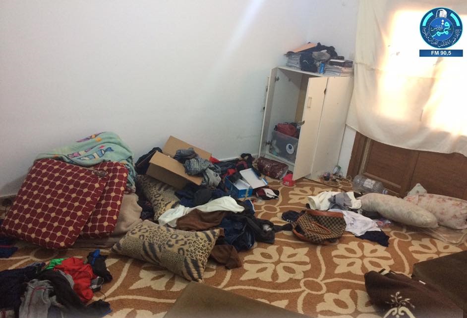 “Un Grupo Armado Atacó la Sede de la Radio Corán en Libia” + Fotos 