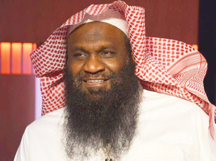 داعية سعودي يفضح نفسه بهذه التغريدة!