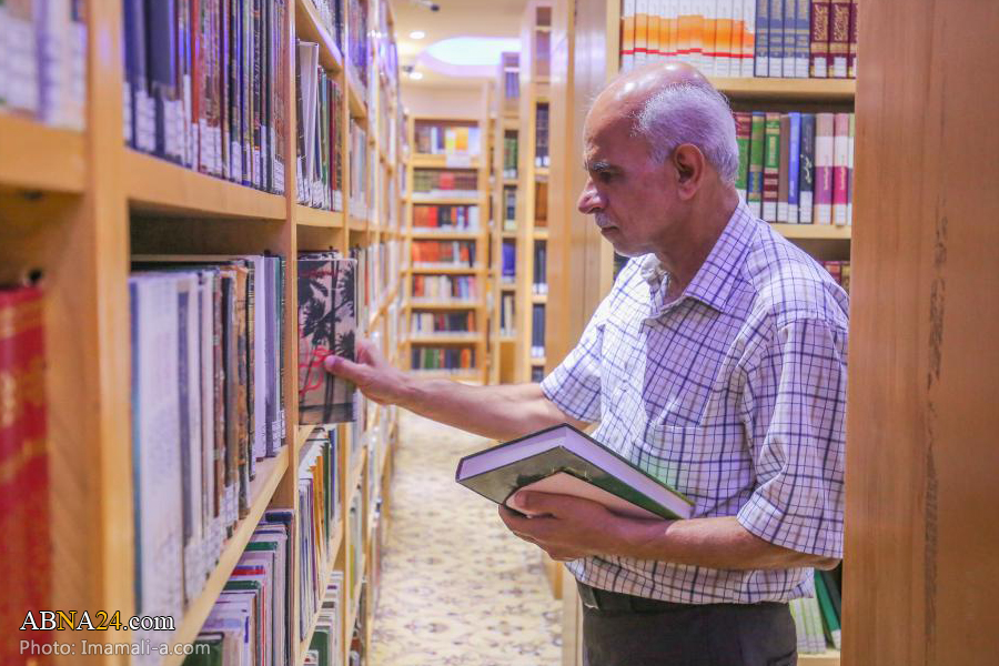تقرير مصور/ مكتبة الروضة الحيدرية تحتوي على آلاف العناوين والاصدارات والكتب المطبوعة والرقمية والرسائل الجامعية