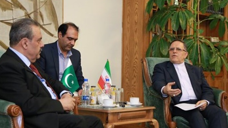 ایران اور پاکستان کے بینکوں کی سرگرمیوں کے آغاز پر تاکید