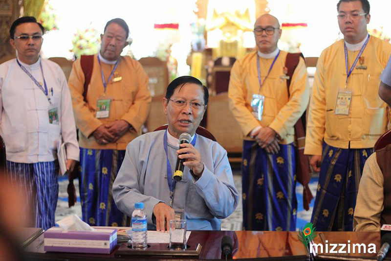 အစိုးရႏႈတ္ထြက္ေပးရန္ ေတာင္းဆိုေနသည့္ သပိတ္စခန္းမ်ားကုိ အာဏာစက္ျဖင့္ ၿဖိဳခြင္းသြားမည္ဟု သာဝန္ေျပာ