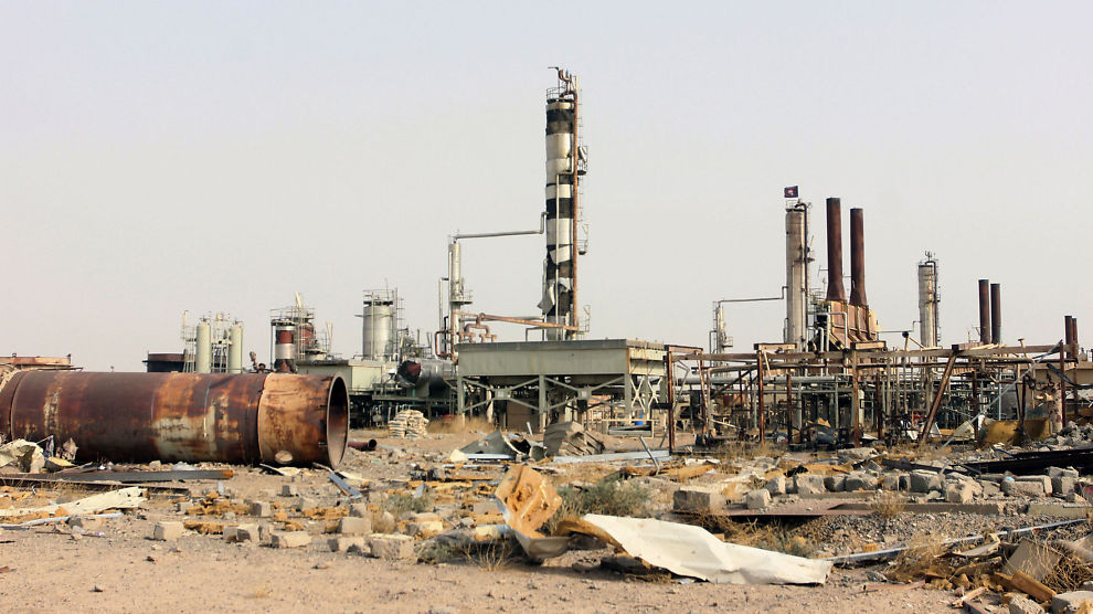 US, UAE troops invade Yemen's Shabwa, steal gas, oil fields