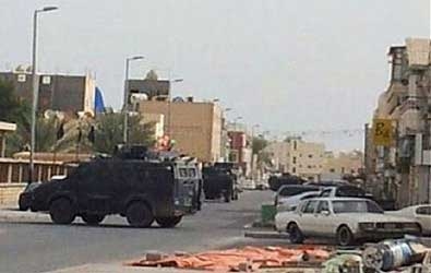 Las Calles de Awamiyah Cubiertas de Cadáveres de Manifestantes Shiítas Masacrados por el Régimen Saudí 