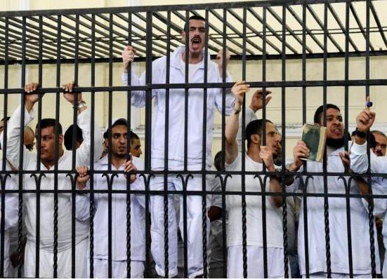 محكمة مصرية تحكم بالإعدام لـ١٢ اخوانيا اقتحموا قسما للشرطة في المنيا