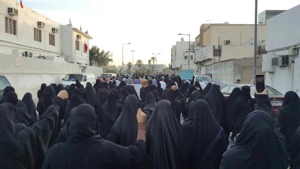 السلطات تنقل المعتقلة السياسية زينب مرهون إلى سجن مدينة عيسى