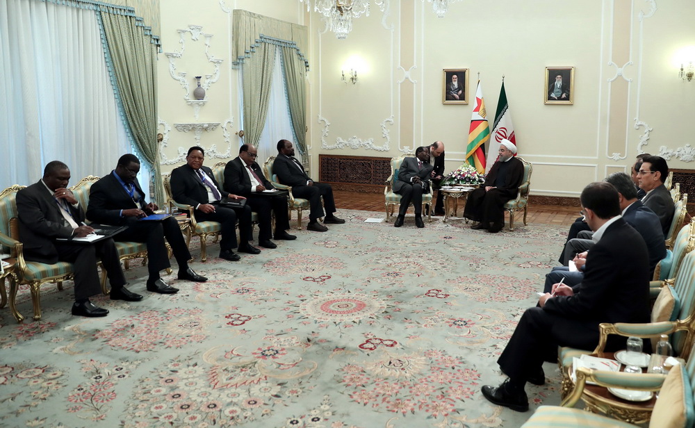 Iran, Zimbabwe can use potentials, opportunities to serve both countries: President Rouhani
