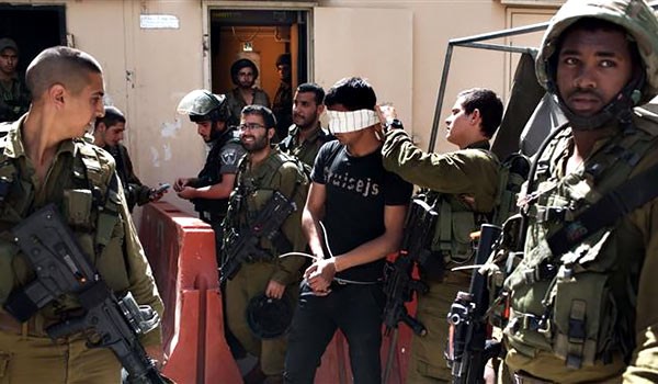 Israeli forces detain 13 Palestinians in West Bank raids