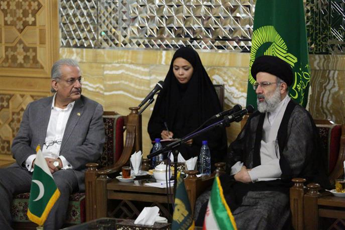 Senior cleric: Extremist, Takfiri thoughts threaten security of region
