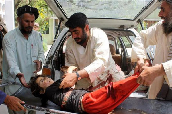 アフガニスタンで、アメリカの空爆により民間人１６名が死亡