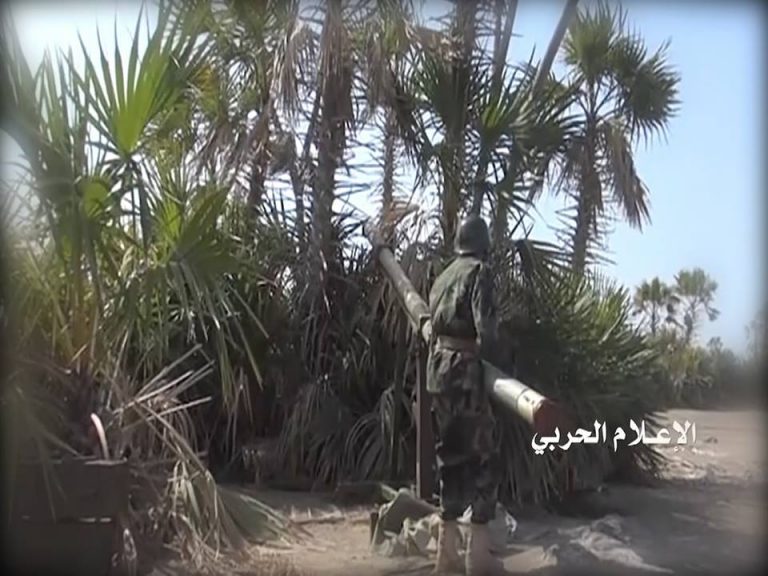 الجيش اليمني يؤكد تدمير السفينة الحربية التابعة للعدوان بالكامل