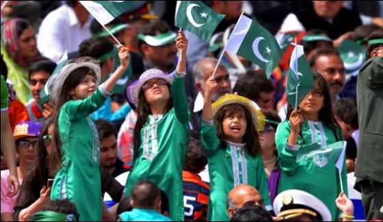 پاکستان کا 70واں یوم آزادی ملی جوش و جذبے سے منایا جارہا ہے