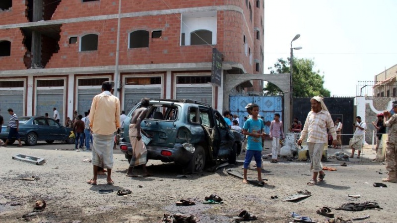 Explosão de bomba mata dezenas no sudoeste do Iêmen