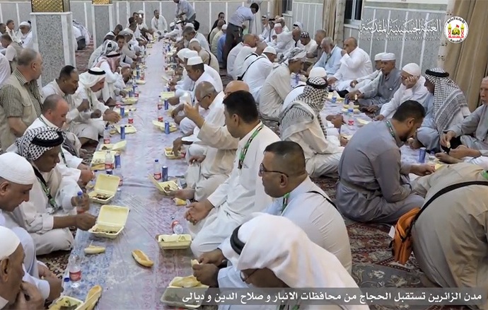 العتبة الحسينية تستقبل حجاج من محافظات سنية بالعراق وتقدم لهم كافة الخدمات