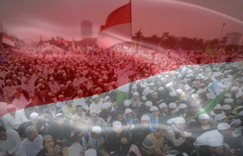 Penyangga Indonesia itu Bernama Umat Islam