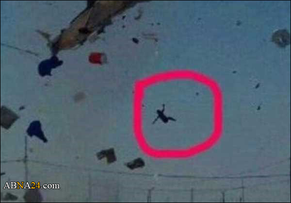 فيديو/ طفل يطير في الهواء إثر عاصفة قوية اقتلعت خيام نازحين بالعراق