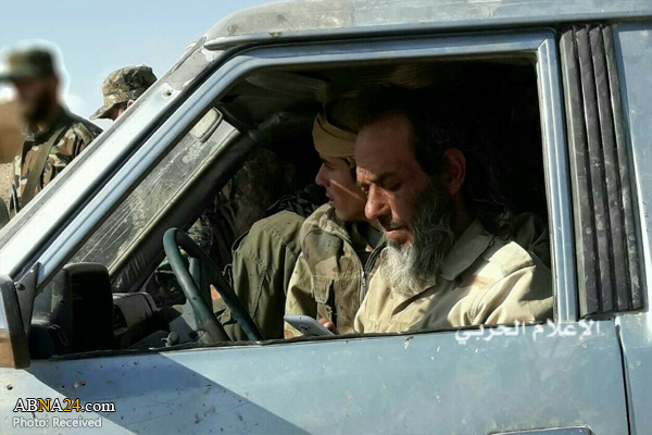 Several ISIS terrorists surrender themselves to resistance fighters / Pics, Video