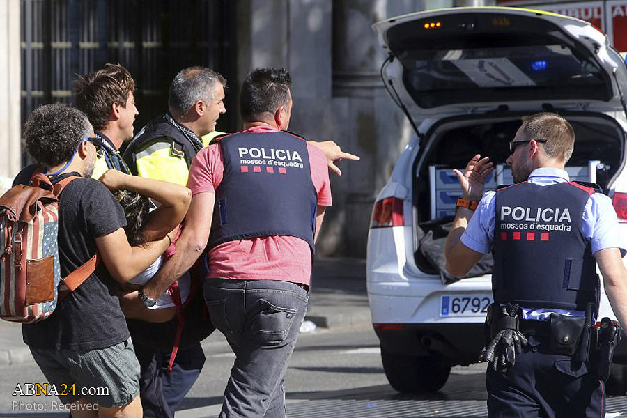 تقرير مصور/ مقتل 13 وجرح آخرين بعملية دهس في مدينة برشلونة الاسبانية