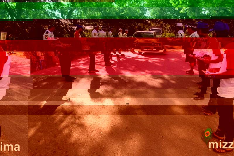 ကုန္ကားအမ်ားစု အခ်က္ျပမီးႏွင့္ပတ္သက္ၿပီး မွားယြင္းမွတ္သားမႈမ်ားရွိေန၍ မွန္ကန္ေသာ အခ်က္ျပမီးစနစ္ အသိပညာေပးမႈ မႏၱေလးျပဳလုပ္