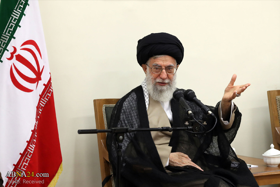 Imam Khamenei calls Martyr Hojaji brilliant example of Islamic Revolution’s growth