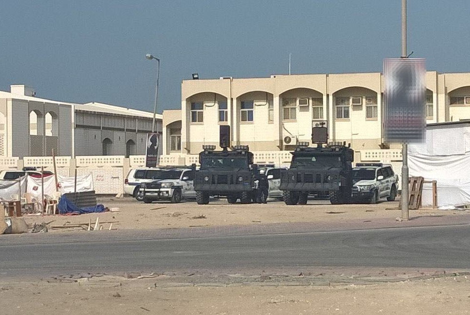حركة شباب الدراز تتوعد النظام بشتى وسائل المقاومة بسبب الحصار على منزل آية الله قاسم