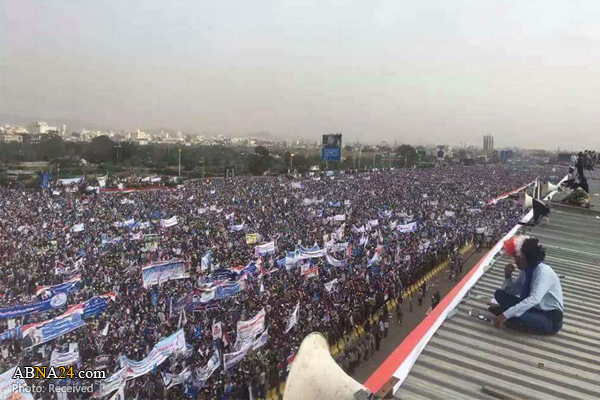 Hundreds of thousands of Yemenis hold rallies in Sana’a against deadly Saudi airstrike / Video & Pics