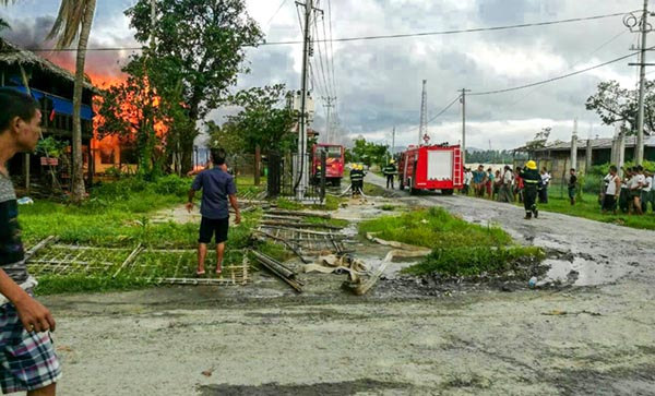 ေမာင္ေတာေဒသ အၾကမ္းဖက္ျဖစ္စဥ္မ်ားေၾကာင့္ အရပ္သားေျခာက္ဦး ထပ္မံေသဆံုး စစ္သည္တစ္ဦးႏွင့္ အရပ္သား ၂၀ ခန္႔ေပ်ာက္ဆံုးေန
