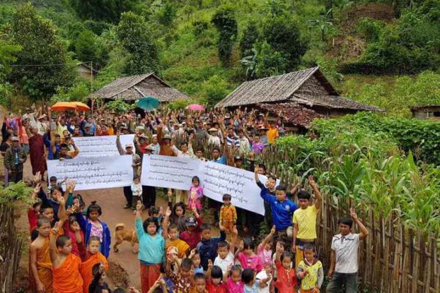 စားနပ္ရိကၡာဆက္လက္ေထာက္ပံ့ေပးရန္ ထိုင္းနယ္စပ္ ရွမ္းဒုကၡသည္မ်ားေတာင္းဆို