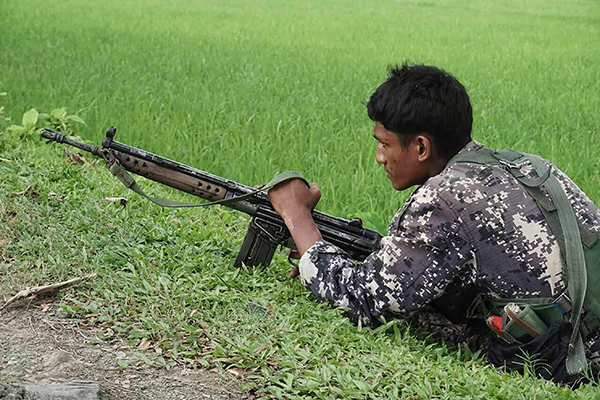 အၾကမ္းဖက္တိုက္ခိုက္မႈမ်ားကို ေလွ်ာ့တြက္ပါက ျပန္ကုစား မရႏုိင္သည့္ သမိုင္းသင္ခန္းစာရမည္ဟု သူရဦးေအာင္ကို သတိေပး