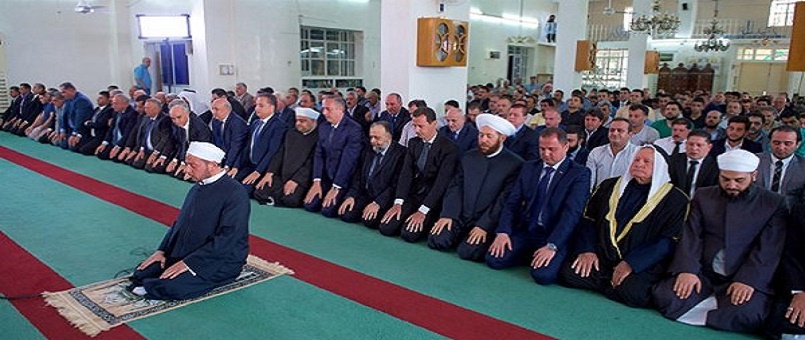 Beşar Esad Kurban Bayramı Namazı'na katıldı
