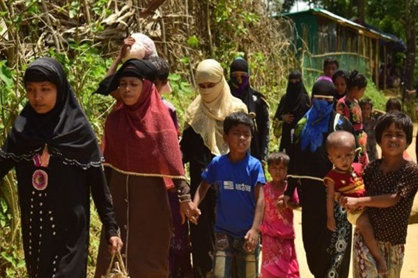 「ミャンマーのロヒンギャ族イスラム教徒の状況は劣悪」