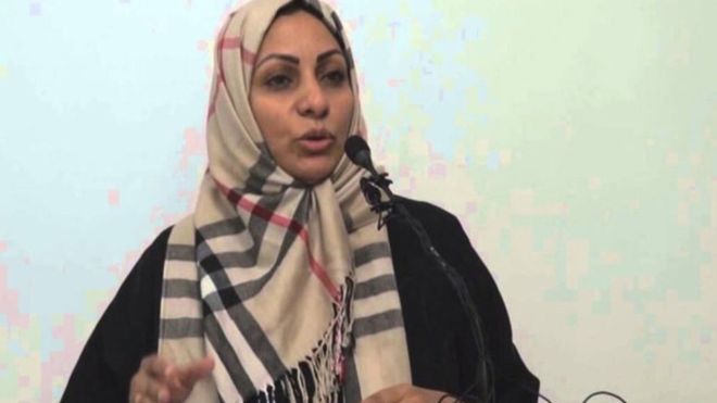 Bahraini activist hospitalized with food poisoning