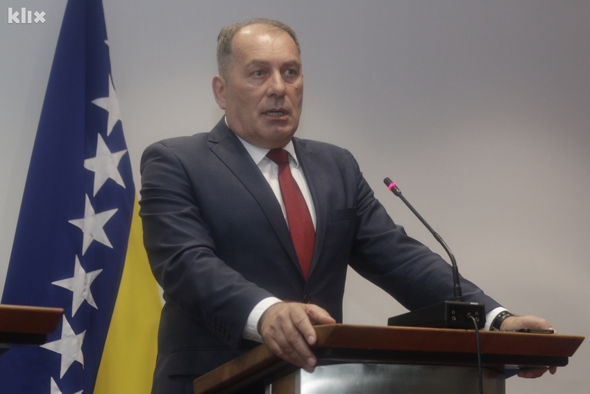Paraobavještajne strukture bi mogle iscenirati napad da bi BiH prikazale kao radikalnu