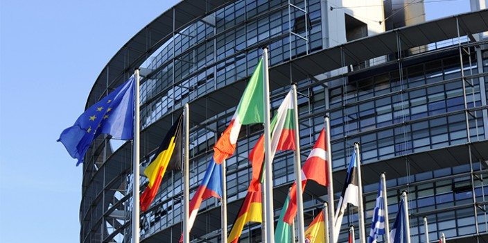 Rassemblement devant le parlement européen contre le génocide des Rohingyas