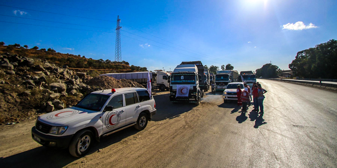 Syrian Red Crescent delivers its first aid convoy to Deir Ezzor