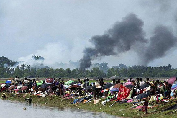 ロヒンギャ族の活動家、ミャンマーのロヒンギャ族に対する犯罪を語る