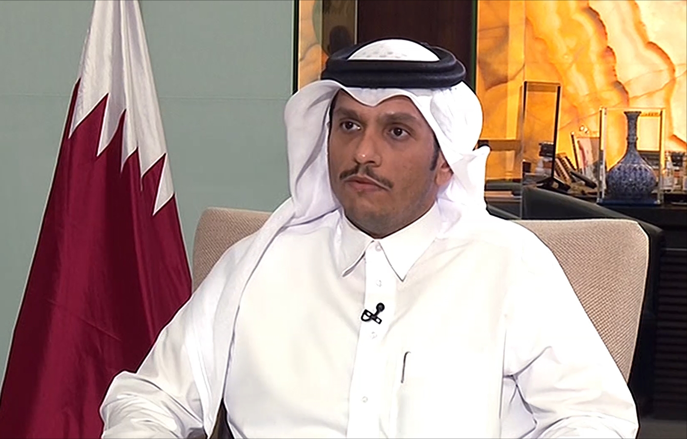 قطر: حل الأزمة ينبغي أن يكون بعيدا عن سياسة "الإملاءات"
