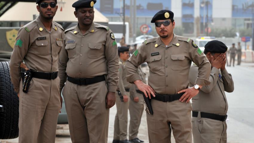  Saudi forces arrest 20 opponents amid report of King Salman abdicating
