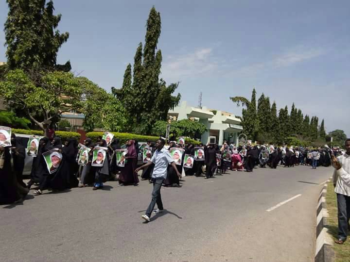 Mata na Harkar Musulumci a Nijeriya sunyi muzaharan neman a saki Sheikh Ibrahim Zakzaky a Abuja