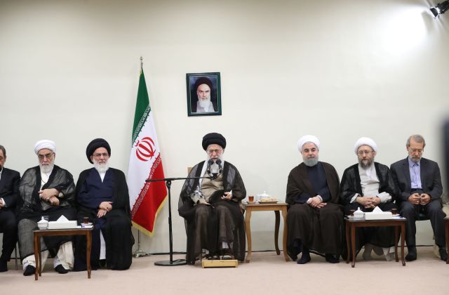 Imam Khamenei: Expediency Discernment Council should think, act revolutionary
